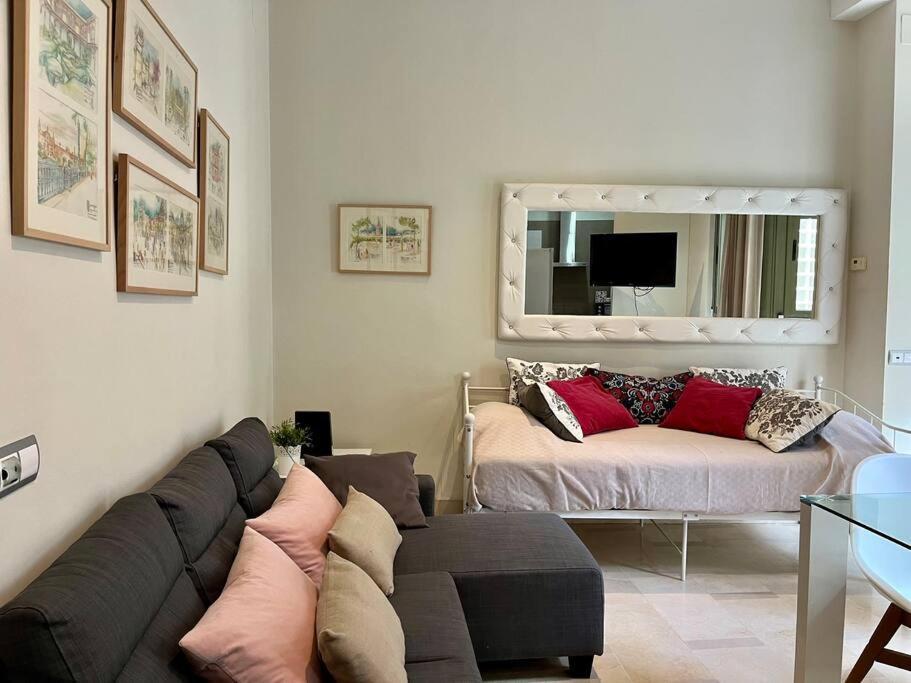 סביליה Apartamento Sierpes-Azofaifo מראה חיצוני תמונה